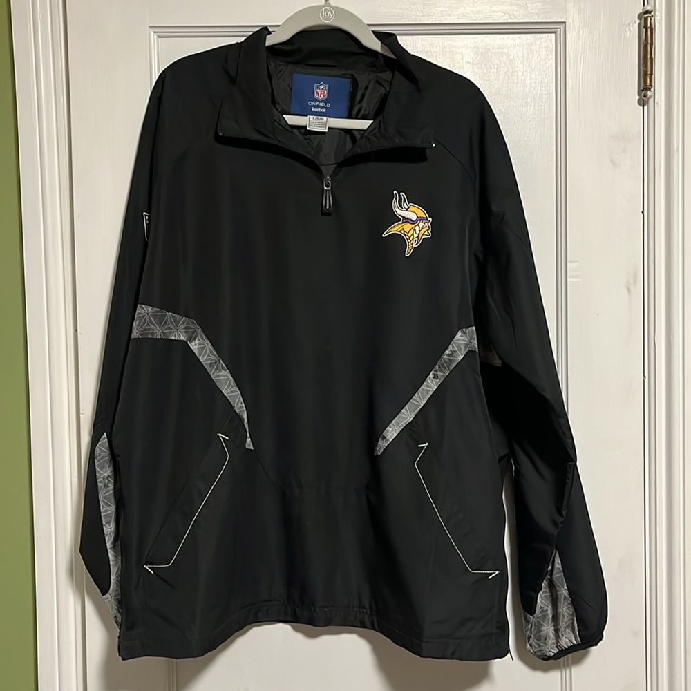 Large NFL Viking windbreaker.